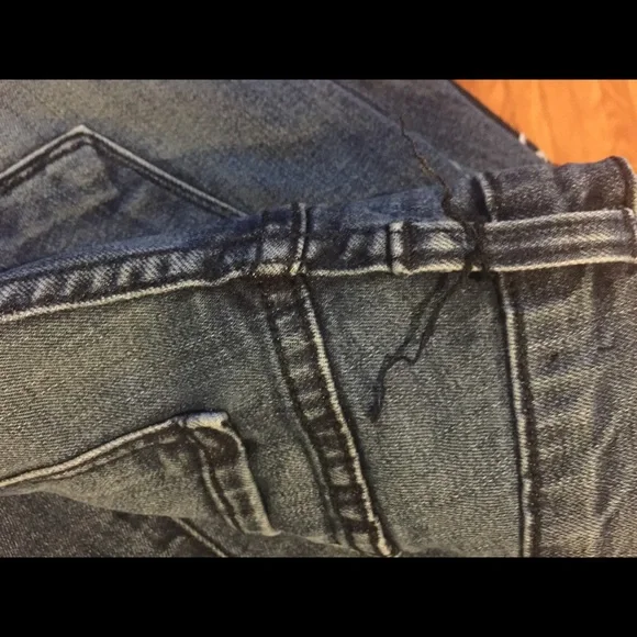 50% Off BNWOT O2 DenimSZ:31/35 See Closet - Picture 9 of 9